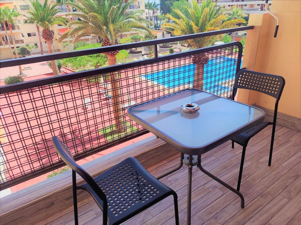 Cris Sol Apartments Los Cristianos  Exterior photo